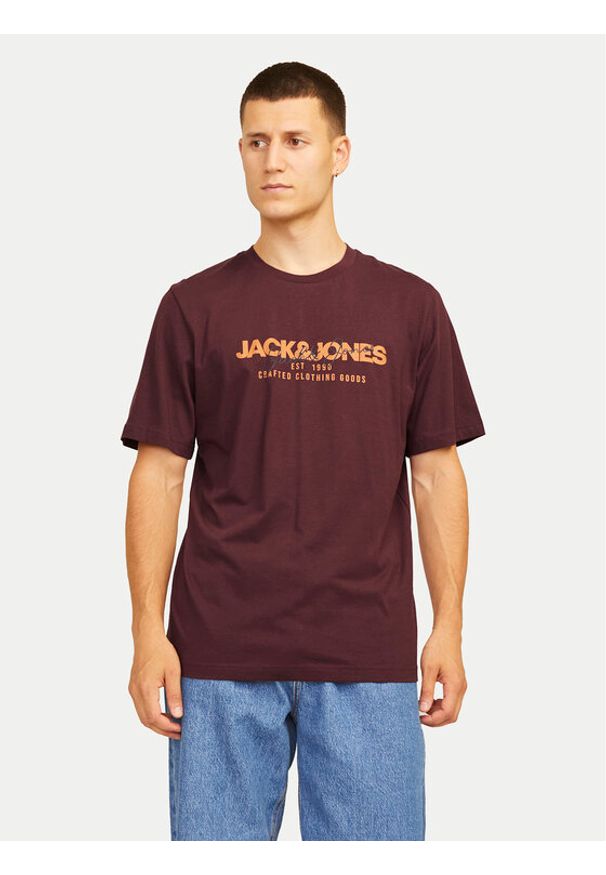 Jack & Jones - Jack&Jones T-Shirt Alvis 12256803 Czerwony Standard Fit. Kolor: czerwony. Materiał: bawełna