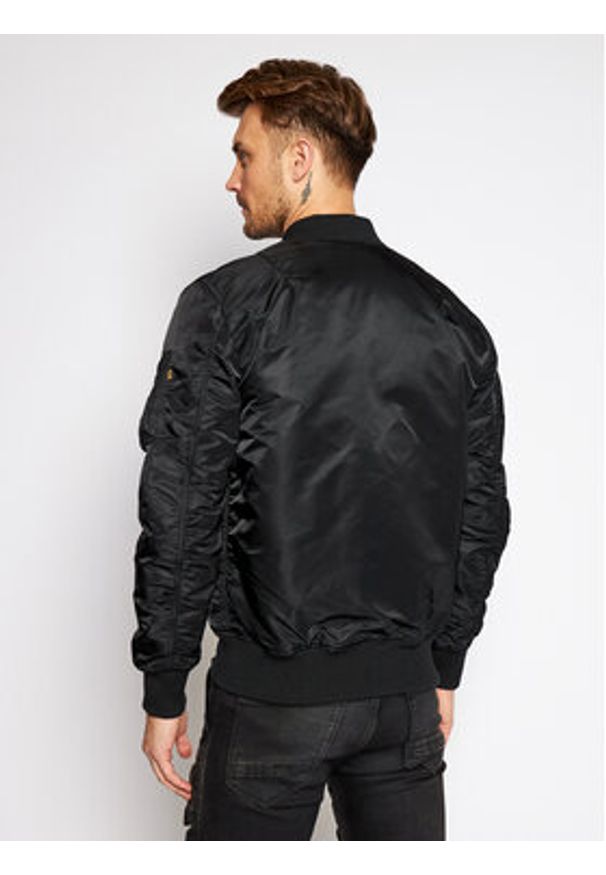 Alpha Industries Kurtka bomber Ma-1 Vf 59 Long 168100 Czarny Slim Fit. Kolor: czarny. Materiał: syntetyk