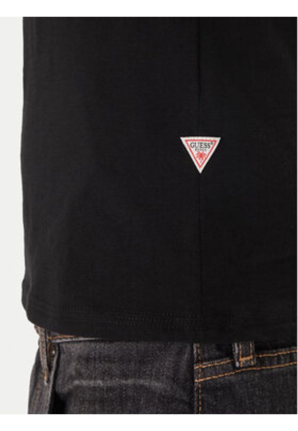 Guess T-Shirt F6GI12 K6XN4 Czarny Regular Fit. Kolor: czarny. Materiał: bawełna