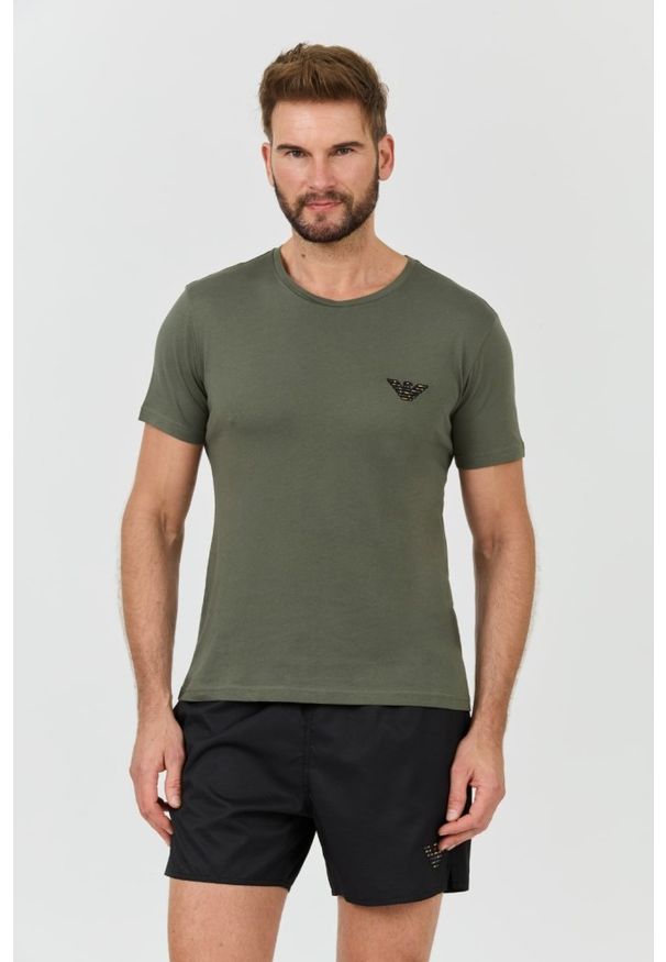 Emporio Armani - EMPORIO ARMANI Zielony męski t-shirt logo brodé, Rozmiar XL. Kolor: zielony