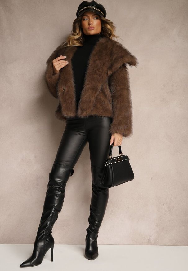 Renee - Brązowa Elegancka Kurtka Futerko z Kołnierzem Vertirida. Okazja: na co dzień, na spacer. Kolor: brązowy. Materiał: futro. Sezon: zima. Styl: elegancki