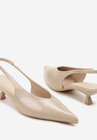 Renee - Beżowe Czółenka Slingback na Obcasie Typu Kaczuszka Latorra. Okazja: na co dzień. Zapięcie: sprzączka. Kolor: beżowy. Wzór: ażurowy. Obcas: na obcasie. Styl: casual, elegancki. Wysokość obcasa: średni #5
