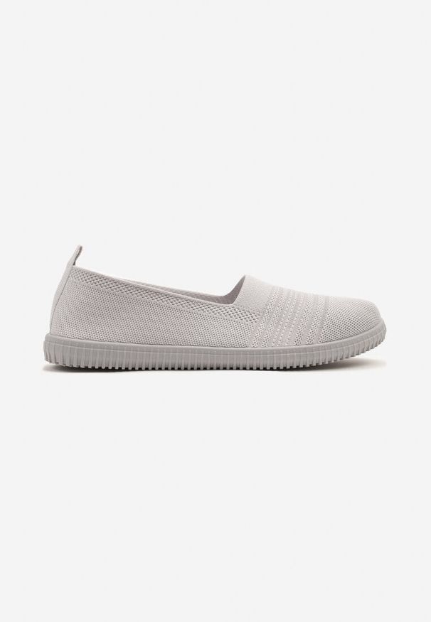 Born2be - Szare Tenisówki z Ozdobnymi Paskami Loroti. Okazja: na co dzień. Zapięcie: pasek. Kolor: szary. Materiał: jeans. Styl: klasyczny, casual