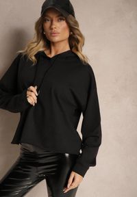 Renee - Czarna Bluza Palanthe. Typ kołnierza: kaptur. Kolor: czarny. Długość rękawa: długi rękaw. Długość: długie. Styl: sportowy