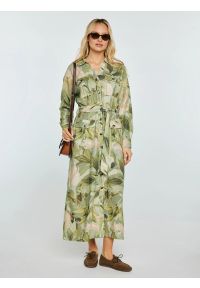 Big-Star - Sukienka damska midi lniana z wiązaniem w pasie zielona Jala 301. Okazja: na co dzień. Kolor: zielony. Materiał: len. Długość rękawa: długi rękaw. Sezon: wiosna, lato. Typ sukienki: proste. Styl: casual, elegancki. Długość: midi #1