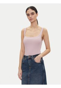 Lee Top Square 112363644 Fioletowy Slim Fit. Kolor: fioletowy. Materiał: bawełna