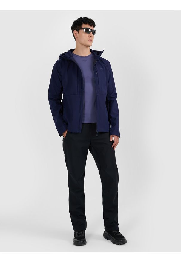 4f - 4F Kurtka softshell wiatroodporna membrana 10000 męska - granatowa S. Kolor: niebieski. Materiał: softshell. Technologia: Primaloft. Sport: wspinaczka, turystyka piesza