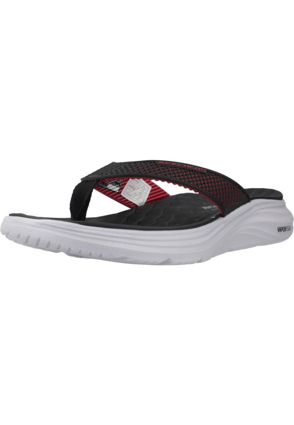 skechers - Sandały SKECHERS SAYTO Czarny. Kolor: czarny. Materiał: syntetyk. Sport: fitness, pływanie