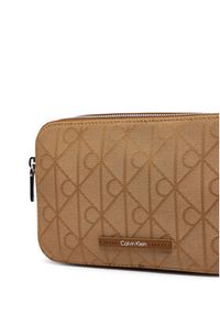 Calvin Klein Torebka Emblem Aop Jacquard Camera Bag LV04F3533G Brązowy. Kolor: brązowy #2
