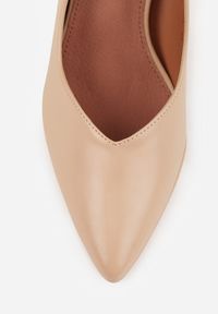 Renee - Beżowe Szpilki Vices na Grubej Podeszwie z Wkładką ze Skóry Naturalnej Ahrrie. Okazja: na ślub cywilny, na wesele, na imprezę. Kolor: beżowy. Materiał: skóra. Obcas: na szpilce. Styl: klasyczny #9