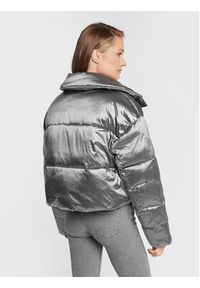 Calvin Klein Kurtka puchowa High Shine Metallic K20K204688 Srebrny Regular Fit. Kolor: srebrny. Materiał: syntetyk. Sezon: zima #4