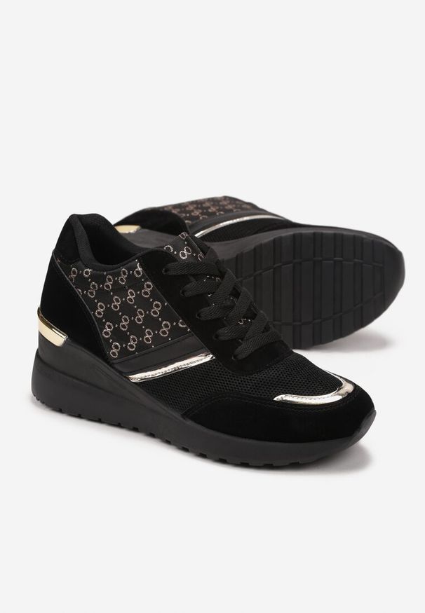 Born2be - Czarne Sneakersy Galises. Okazja: na co dzień. Kolor: czarny. Materiał: materiał. Obcas: na koturnie