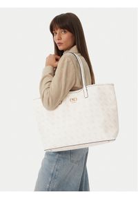 Guess Torebka Emelie Logo HWGP99 28240 Kremowy. Kolor: kremowy. Materiał: skórzane #1