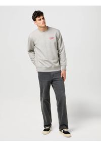 Wrangler - MĘSKA BLUZA WRANGLER SMALL GRAPHIC CREW MID GREY MEL 112371516 #3