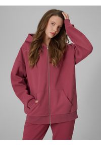 4f - 4F Bluza dresowa regular z kapturem damska - burgundowy L. Okazja: na co dzień. Typ kołnierza: kaptur. Kolor: czerwony. Materiał: dresówka. Styl: casual #1