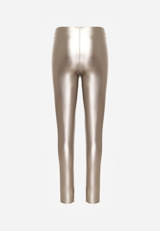 Born2be - Szampańskie Legginsy z Ekoskóry z Guzikami Wysokim Stanem i Gumką w Talii Sintheria. Okazja: na co dzień, na spacer. Stan: podwyższony. Kolor: złoty. Materiał: materiał, kaszmir. Wzór: aplikacja. Sezon: jesień. Styl: casual, elegancki