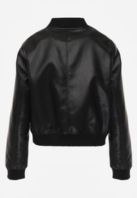 Born2be - Czarna Przejściowa Kurtka Bomberka z Imitacji Skóry Izanelia. Okazja: na co dzień. Kolor: czarny. Materiał: skóra. Wzór: kwiaty. Styl: casual #7