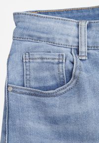 Born2be - Niebieskie Jeansowe Szorty z Bawełny w Stylu Bermudów z Szerokimi Nogawkami Neamemenis. Okazja: na imprezę, na co dzień, na spacer. Kolekcja: plus size. Kolor: niebieski. Materiał: jeans, bawełna. Sezon: lato. Styl: casual, elegancki #3