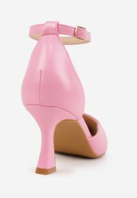 Born2be - Różowe Czółenka Vices ze Szpiczastym Noskiem na Obcasie Typu Klepsydra Nusorilis. Okazja: na co dzień. Nosek buta: szpiczasty. Zapięcie: pasek. Kolor: różowy. Materiał: jeans. Obcas: na obcasie. Styl: casual, elegancki. Wysokość obcasa: średni #9