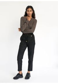 Ochnik - Eleganckie czarne spodnie damskie. Kolor: czarny. Materiał: materiał. Wzór: aplikacja. Styl: elegancki #2