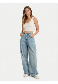 Guess Top V5BP05 Z3JD2 Beżowy Slim Fit. Kolor: beżowy. Materiał: syntetyk