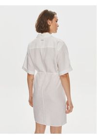 Calvin Klein Sukienka koszulowa K20K206697 Biały Relaxed Fit. Kolor: biały. Materiał: len. Typ sukienki: koszulowe