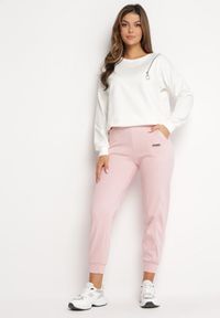 Born2be - Różowe Spodnie Dresowe Bawełniane Basira. Kolor: różowy. Materiał: bawełna, dresówka #3