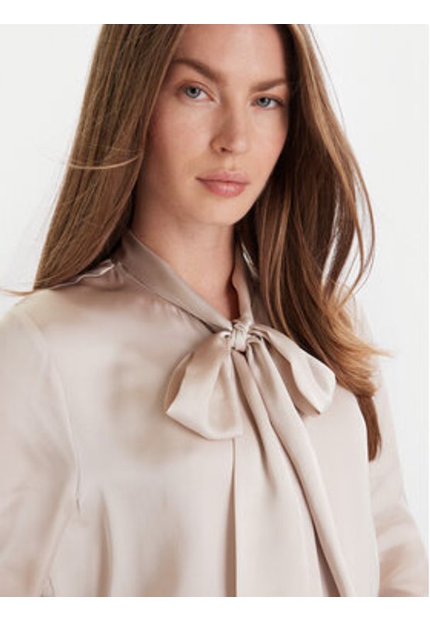 JOOP! Koszula 58 254B58Bow 30048645 Beżowy Regular Fit. Kolor: beżowy. Materiał: syntetyk