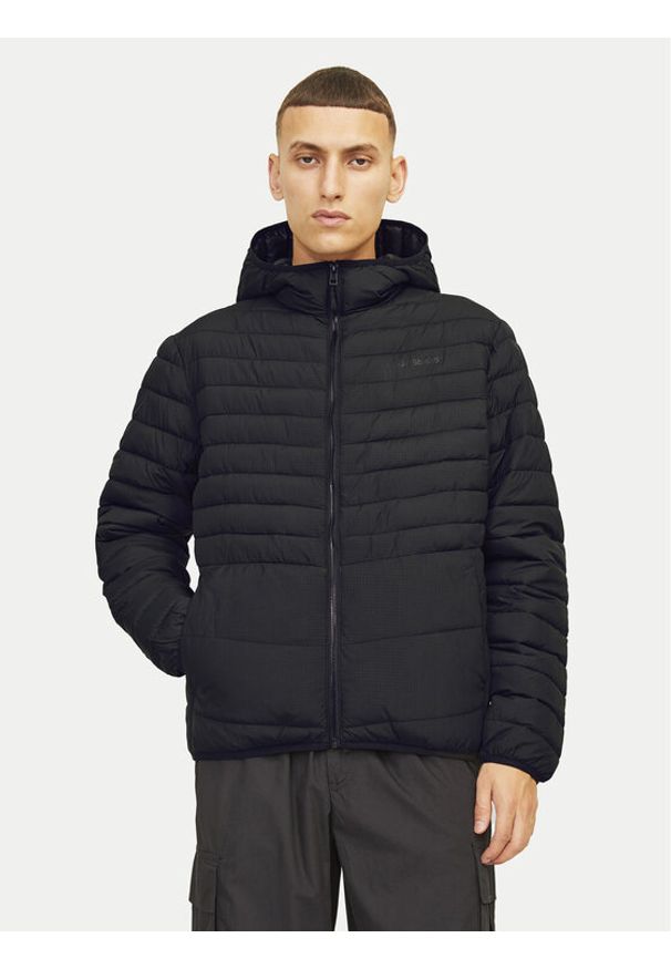 Jack & Jones Kurtka zimowa Estate 12256983 Czarny Regular Fit. Kolor: czarny. Materiał: syntetyk. Sezon: zima