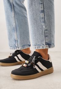 Renee - Czarne Sneakersy Typu Tenisówki Ozdobione Koralikami Daemeli. Kolor: czarny. Materiał: jeans. Wzór: aplikacja. Sezon: lato #8