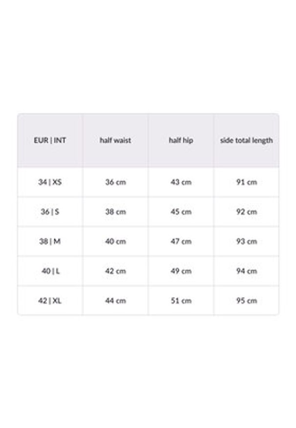 Rinascimento Spodnie materiałowe CFC0127865003 Beżowy Slim Fit. Kolor: beżowy. Materiał: syntetyk