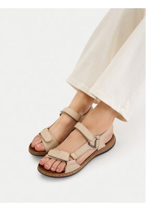 Go Soft Sandały CEO-WI23-4773-05 Beżowy. Kolor: beżowy. Materiał: skóra