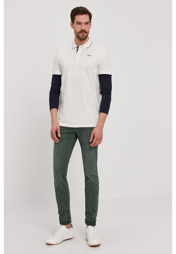 Pepe Jeans - Polo Lucas. Okazja: na co dzień. Typ kołnierza: polo. Kolor: biały. Materiał: dzianina. Długość: krótkie. Wzór: gładki. Styl: casual