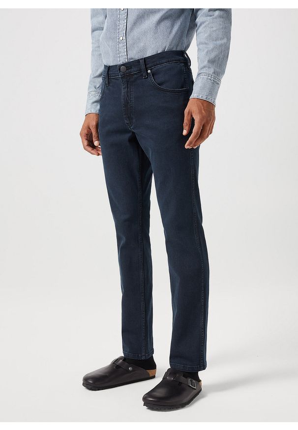 Wrangler - WRANGLER MĘSKIE SPODNIE JANSOWE GREENSBORO CLOUDY SKIES 112350740 W15Q017948