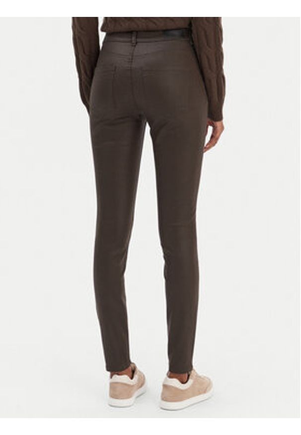 Vero Moda Spodnie z imitacji skóry Flash 10314591 Brązowy Skinny Fit. Kolor: brązowy. Materiał: skóra