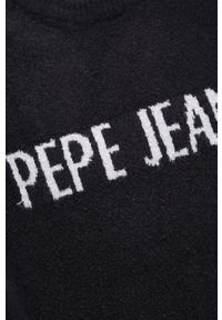 Pepe Jeans Sweter z domieszką wełny męski kolor czarny. Okazja: na co dzień. Kolor: czarny. Materiał: wełna. Długość rękawa: raglanowy rękaw. Wzór: nadruk. Styl: casual #2