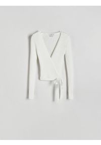 Reserved - Sweter z wiązaniem - złamana biel. Materiał: prążkowany, dzianina