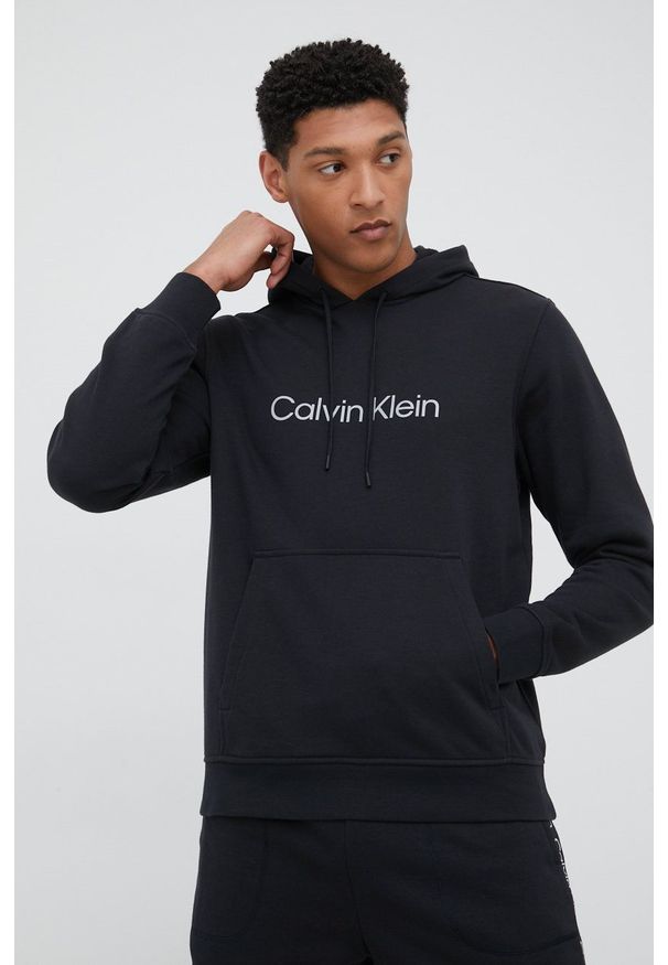Calvin Klein Performance bluza dresowa męska kolor czarny z kapturem z nadrukiem. Typ kołnierza: kaptur. Kolor: czarny. Materiał: dresówka. Wzór: nadruk