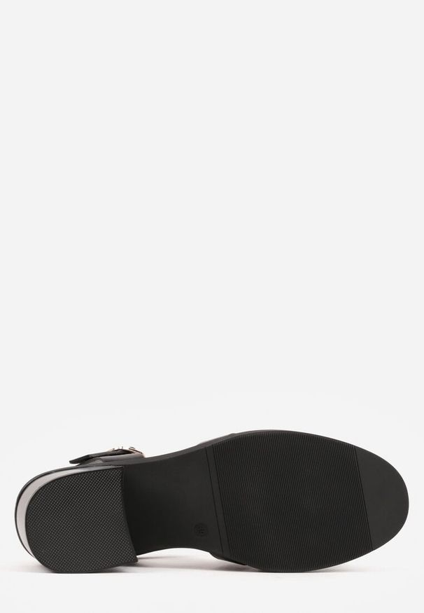 Renee - Czarne Sandały na Stożku Ozdobione Geometryczną Cholewką Peripe. Okazja: na imprezę. Zapięcie: sprzączka. Kolor: czarny. Materiał: jeans. Wzór: geometria, aplikacja. Sezon: lato. Obcas: na stożku