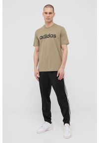 Adidas - adidas spodnie męskie kolor czarny z aplikacją. Kolor: czarny. Materiał: poliester, materiał. Wzór: aplikacja #3