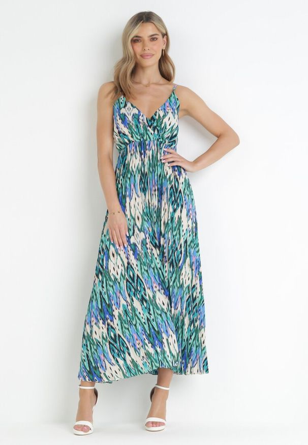 Born2be - Zielona Sukienka Maxi z Gumką w Pasie i Plisowanym Dołem Sakize. Kolor: zielony. Długość rękawa: na ramiączkach. Sezon: wiosna, lato. Długość: maxi