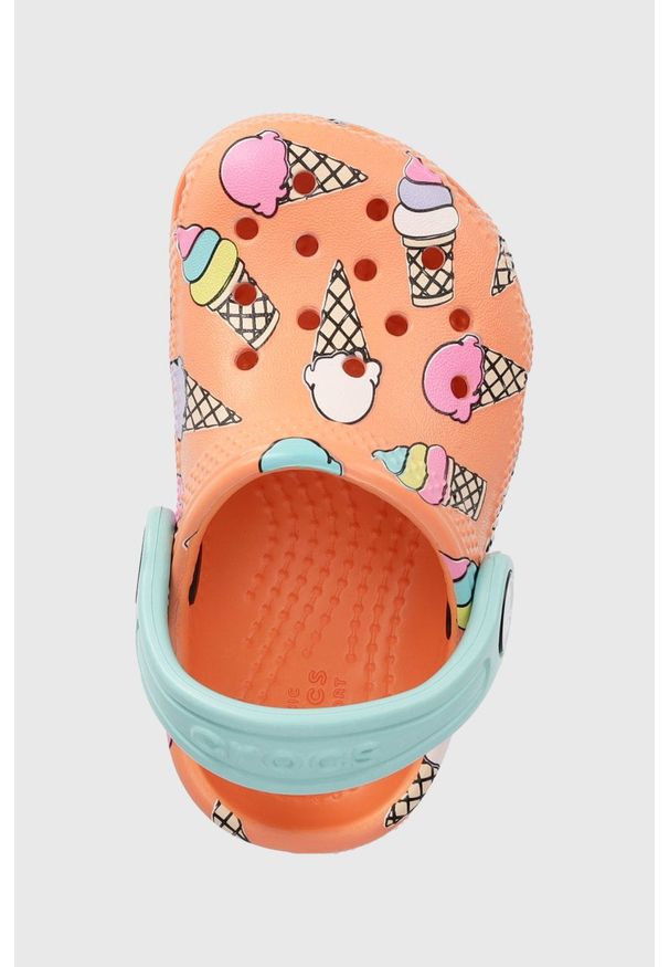 Crocs klapki dziecięce kolor pomarańczowy. Kolor: pomarańczowy. Materiał: materiał
