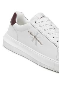 Calvin Klein Sneakersy Chunky Cupsole Monologo YM0YM00681 Biały. Kolor: biały. Materiał: skóra