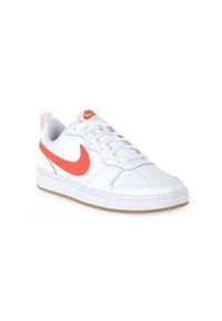 Buty do chodzenia damskie Nike Court Borough Low GS. Zapięcie: sznurówki. Kolor: biały. Materiał: materiał. Szerokość cholewki: normalna. Model: Nike Court. Sport: turystyka piesza
