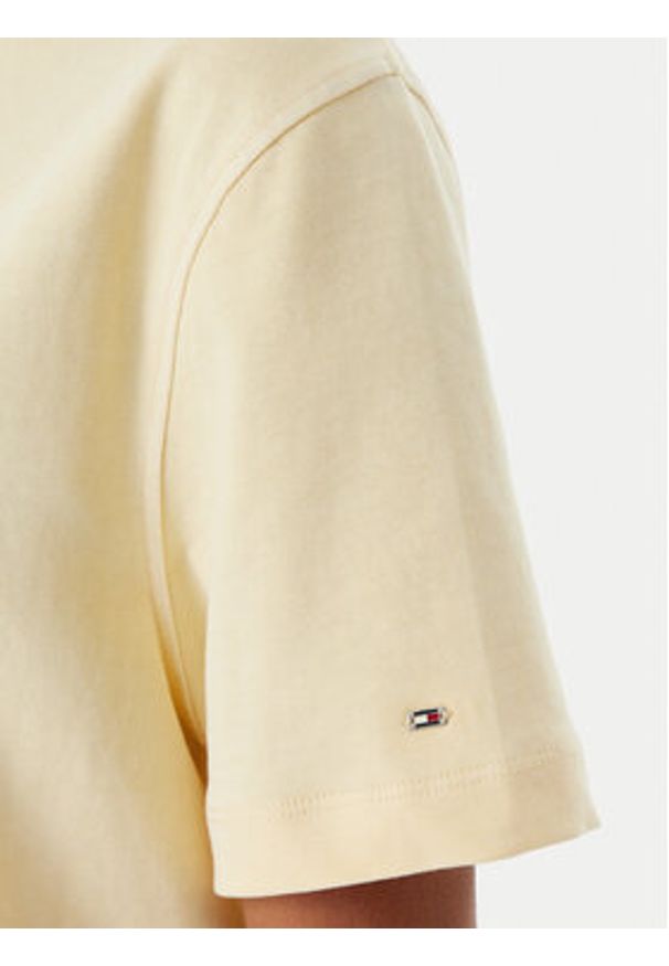 TOMMY HILFIGER - Tommy Hilfiger T-Shirt Crest WW0WW48713 Kremowy Relaxed Fit. Kolor: kremowy. Materiał: bawełna