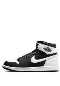 Buty do chodzenia męskie Nike Air Jordan 1 Retro High OG. Zapięcie: sznurówki. Kolor: wielokolorowy. Materiał: materiał, skóra, tkanina, syntetyk. Szerokość cholewki: normalna. Model: Nike Air Jordan. Sport: turystyka piesza