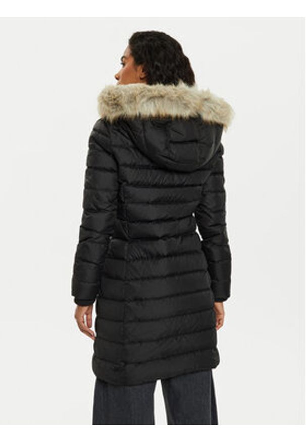 Tommy Jeans Kurtka puchowa Essential DW0DW18864 Czarny Slim Fit. Kolor: czarny. Materiał: syntetyk. Sezon: zima