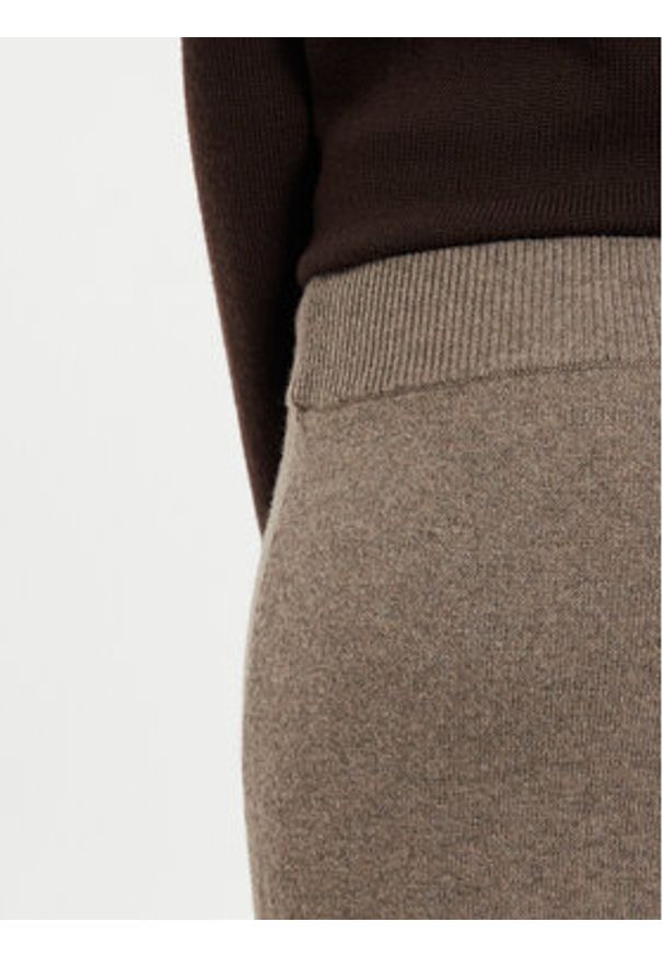 Weekend Max Mara Spodnie materiałowe Tennis 2425336012 Beżowy Regular Fit. Kolor: beżowy. Materiał: wełna