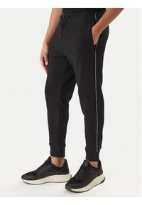 BOSS Dres 50555906 Czarny Regular Fit. Kolor: czarny. Materiał: syntetyk, bawełna #3