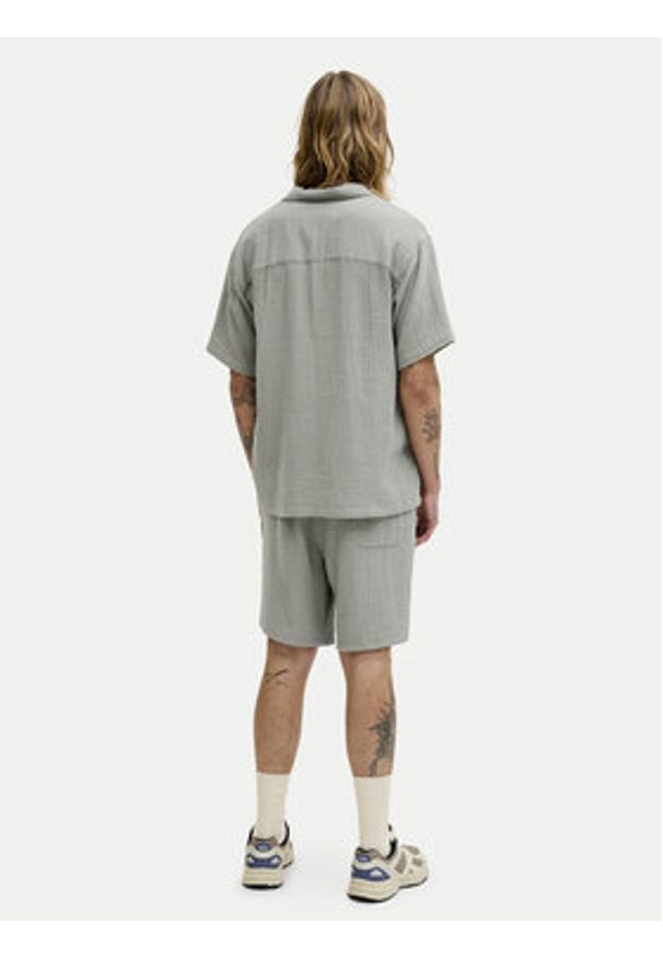 Jack & Jones Komplet koszula i szorty materiałowe Nantucket 12302220 Zielony Relaxed Fit. Kolor: zielony. Materiał: bawełna